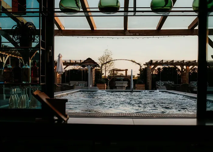 Manor House Hotel And Thermal Spa Gardens, Alsager